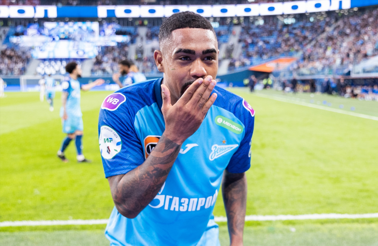 Чемпионат рпл футбол