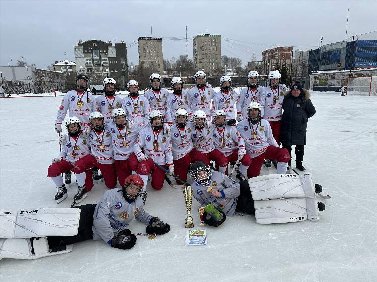 Факел 2010 екатеринбург хоккей