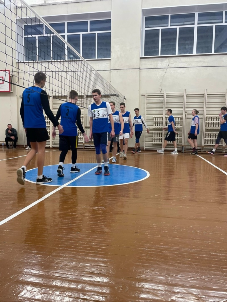 Школьная спортивная лига по волейболу